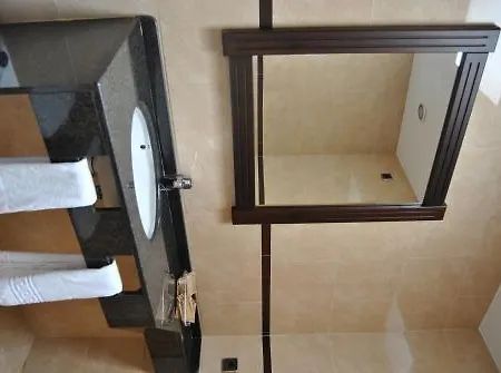 Hotel El Eden El Ejido